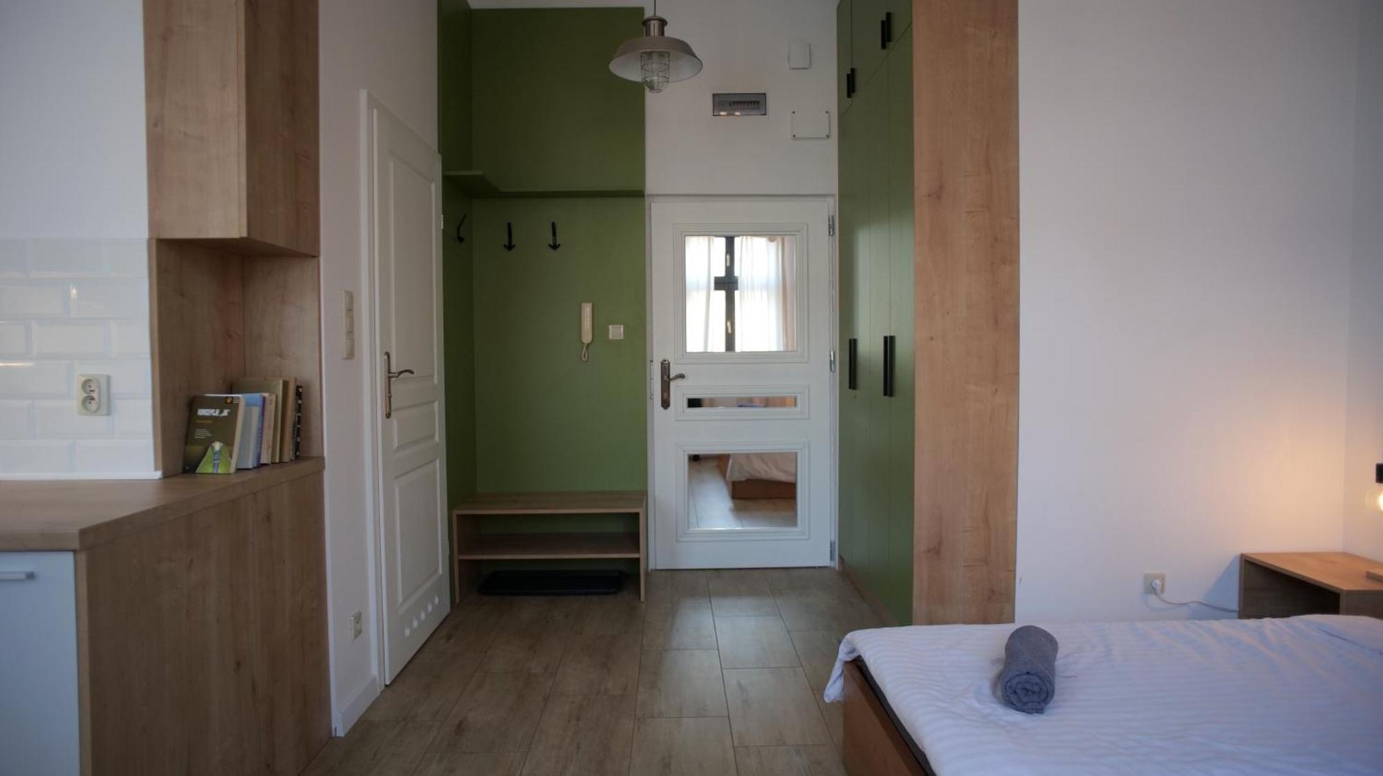 Apartamento 77 Reinholda Finstera